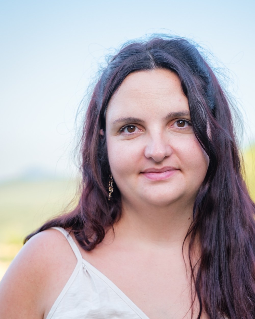 Amandine, votre hôtesse au gîte Les Trois Vues à Divajeu